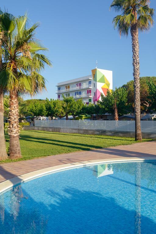 Camping Bellsol Pineda de Mar Bagian luar foto