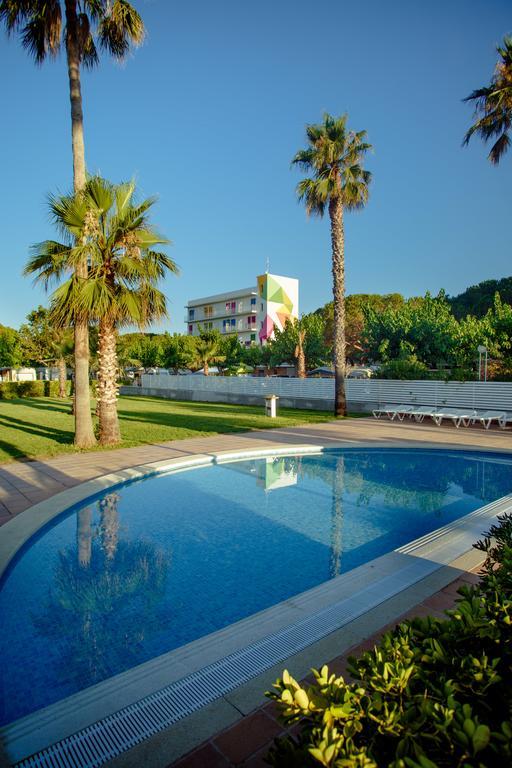 Camping Bellsol Pineda de Mar Bagian luar foto